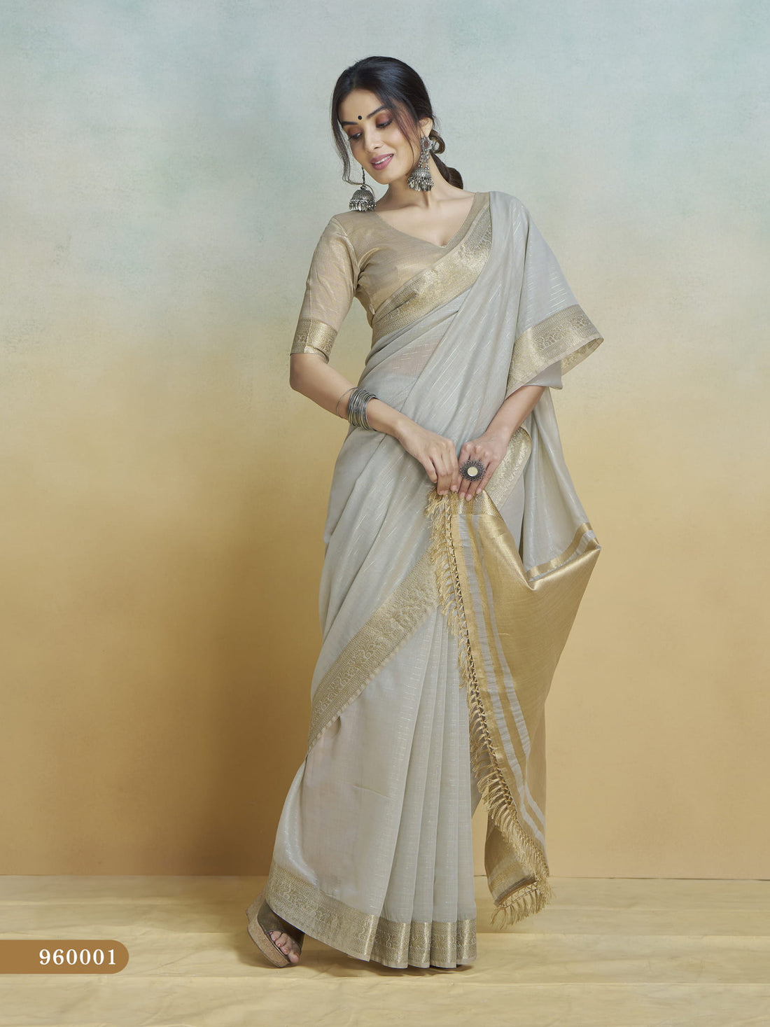 Graceful Handwoven Saree with Rich Zari Border