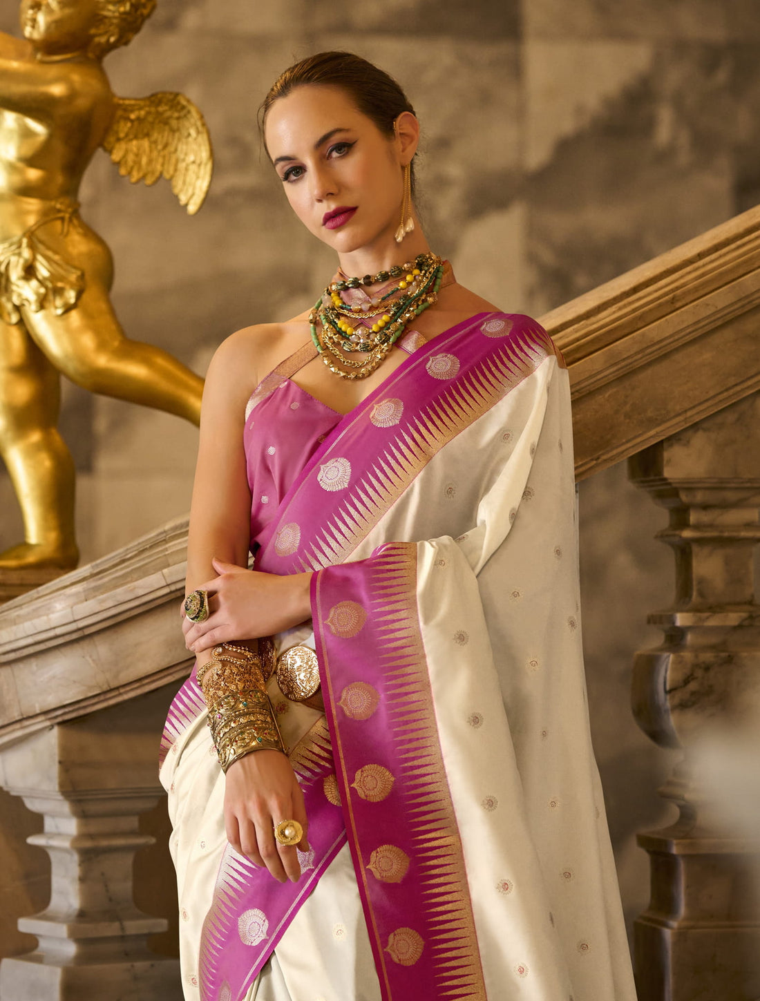 Regal Kanjivaram Silk Saree with Ornate Zari Detailing