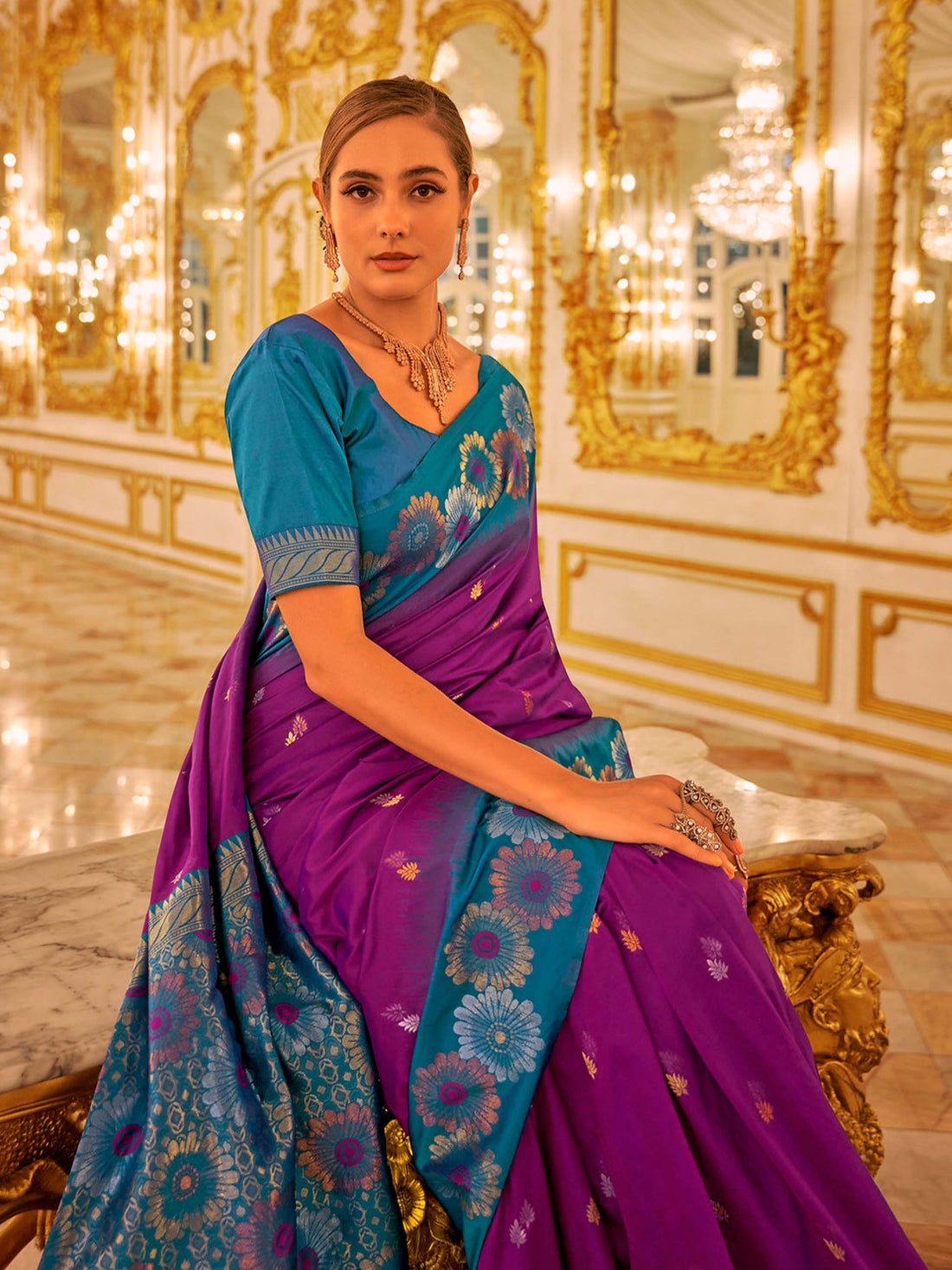 Neytiri Soft Silk Saree
