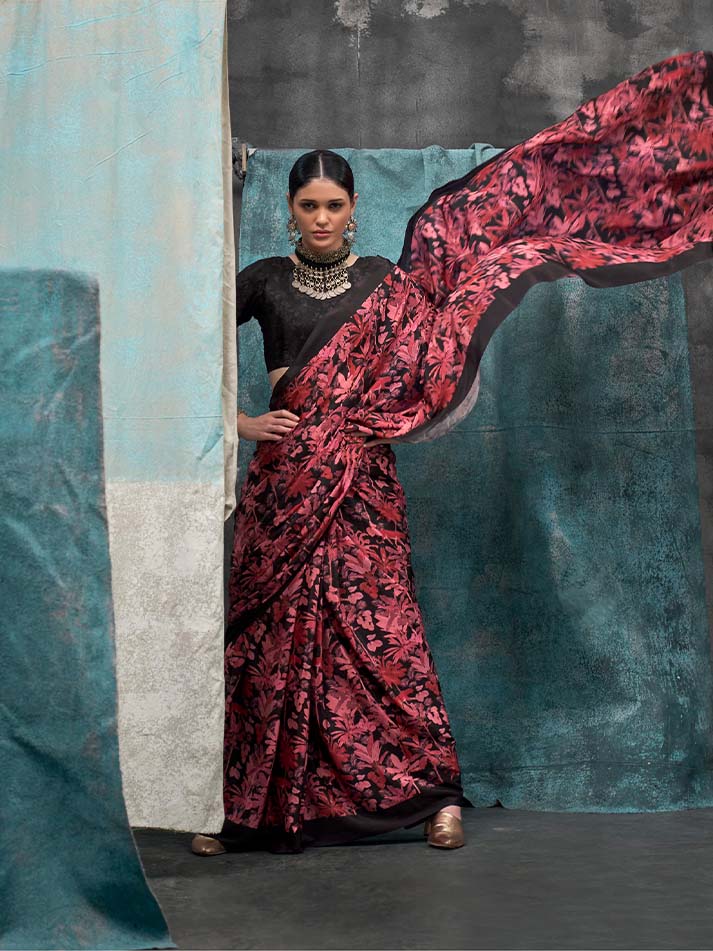 Karnia's Crepes Saree