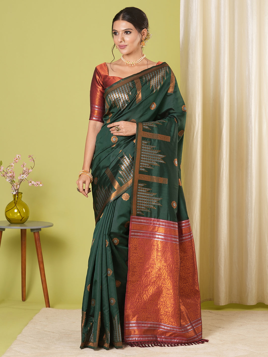 AR SPARKLE WITH SMALL BUTTI
