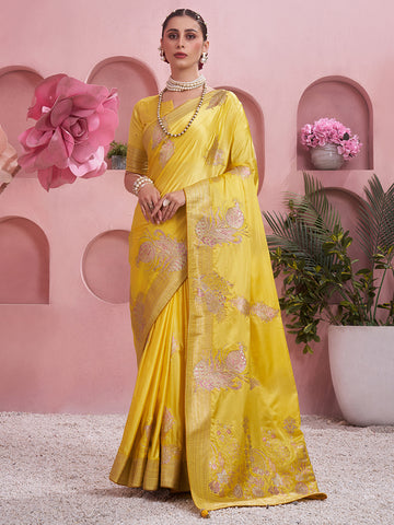 Kaara Nazaakat Saree
