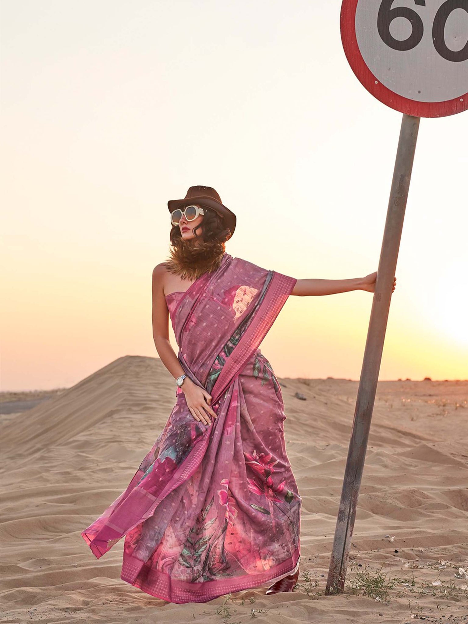 Kaffyn linen Saree